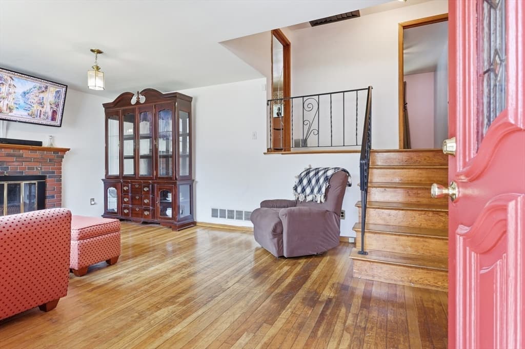 Casa em Brockton — foto 4