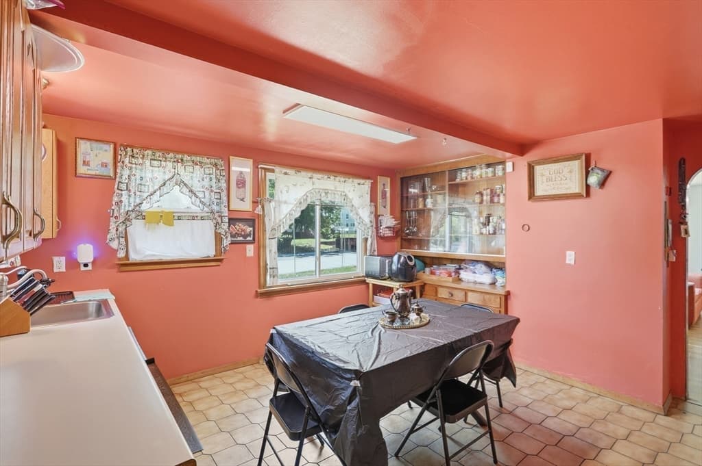 Casa em Brockton — foto 8