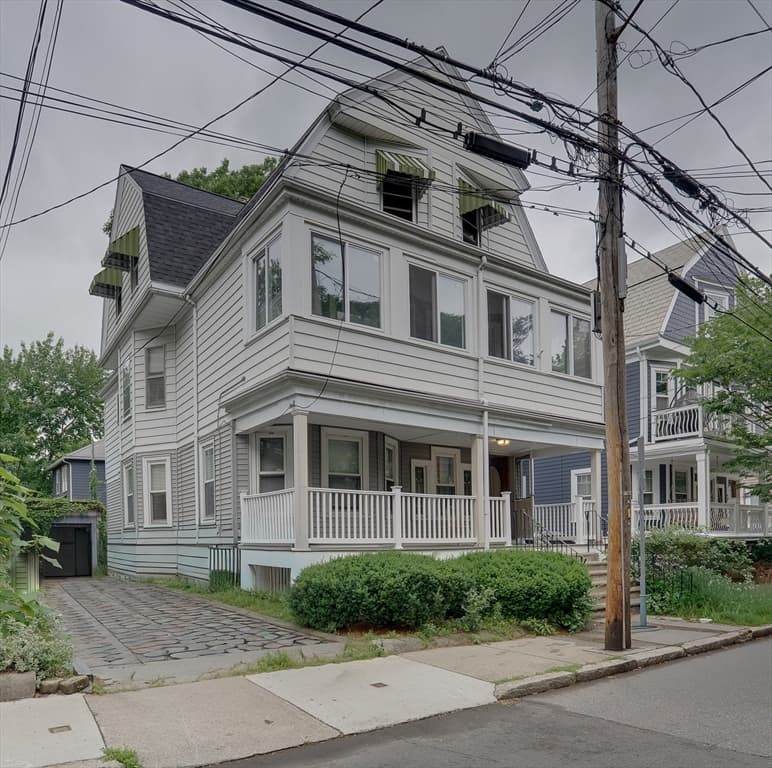 Multi-família em Somerville