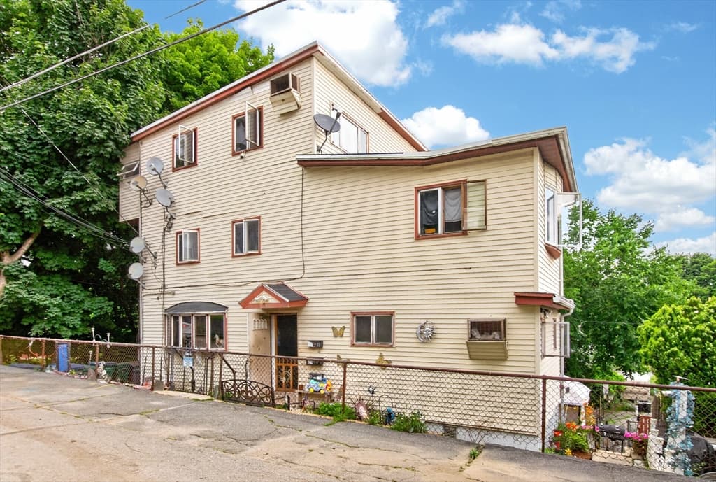 Multi-família em Fitchburg — foto 2