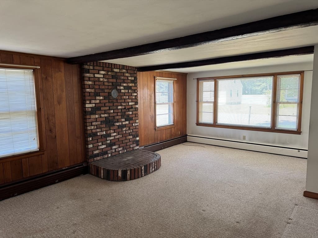 Casa em Ludlow — foto 8