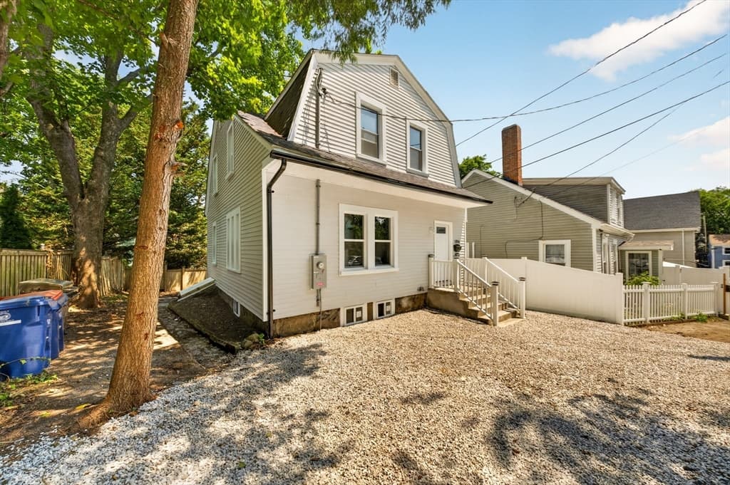 Casa em New Bedford — foto 2