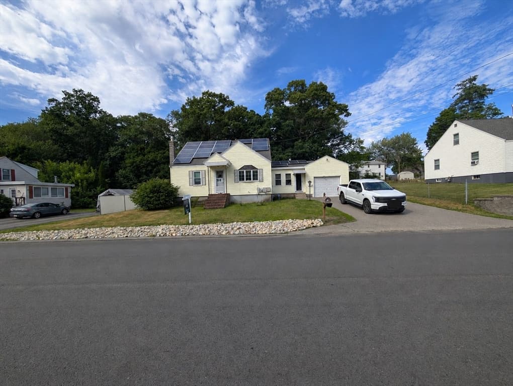 Casa em Dracut