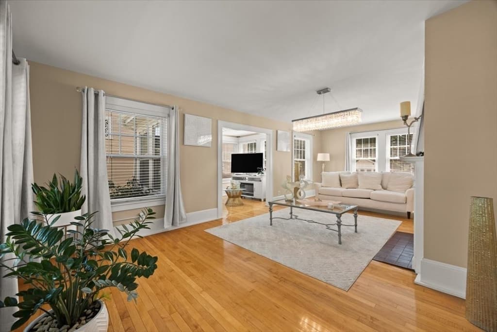Casa em Brockton — foto 8