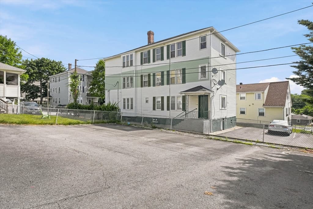 Multi-família em Worcester — foto 5
