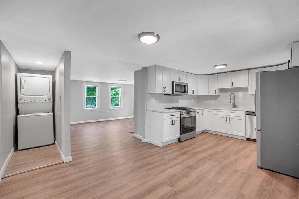 Multi-família em Framingham — foto 6