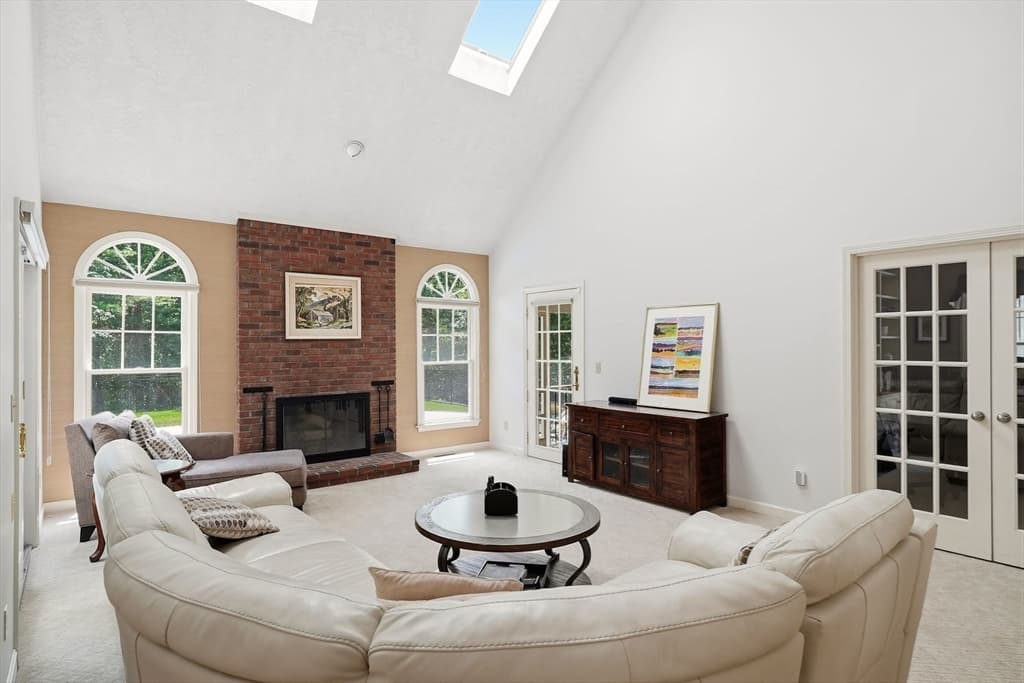 Casa em Natick — foto 6