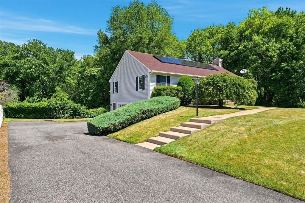 Casa em Seekonk — foto 2