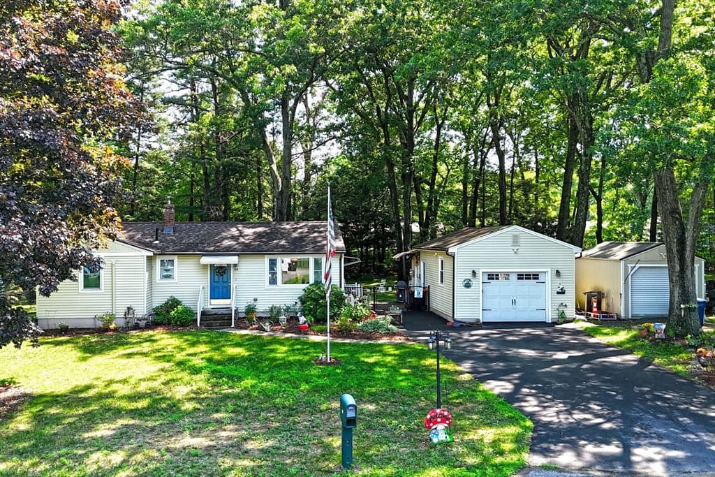 Casa em South Hadley — foto 2
