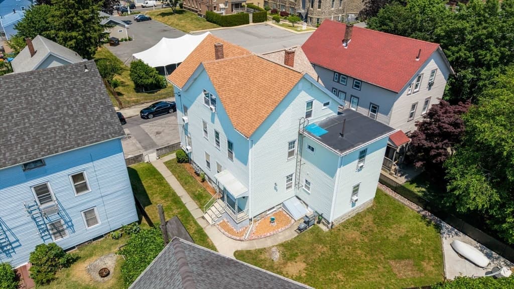 Multi-família em Fall River — foto 4
