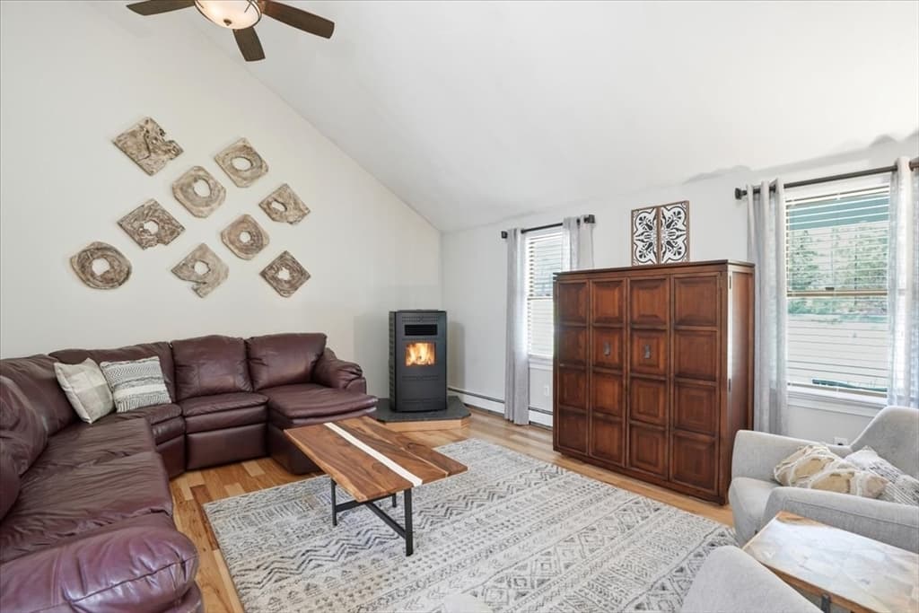 Casa em Lakeville — foto 8