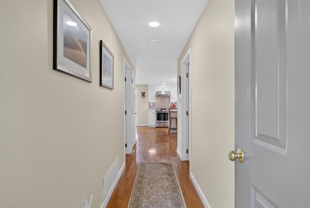 Casa em Hubbardston — foto 4