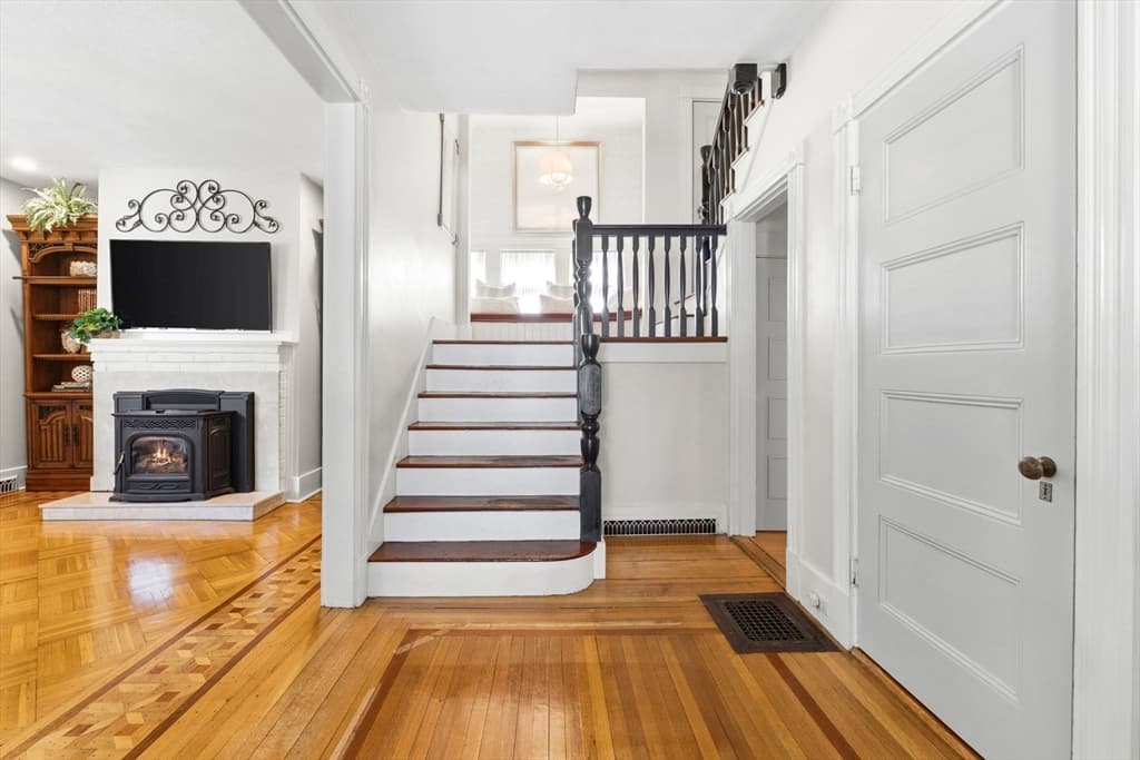 Casa em Stoneham — foto 6