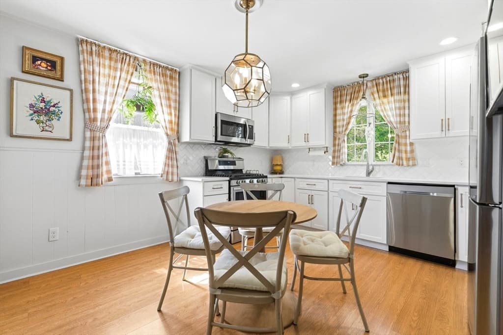 Casa em Stoneham — foto 9