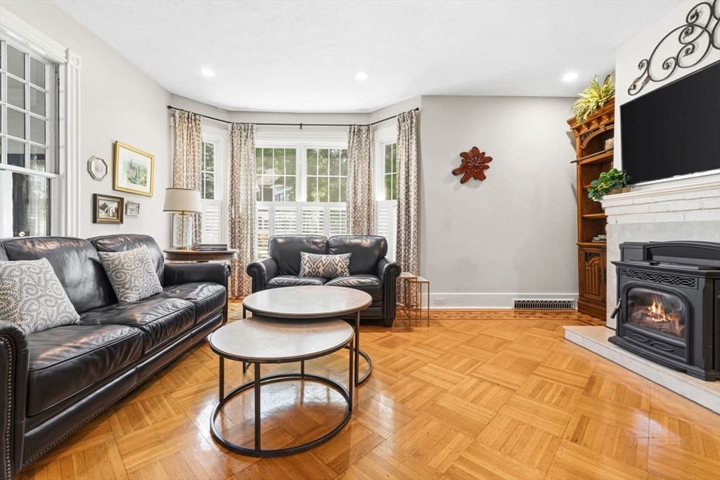Casa em Stoneham — foto 8