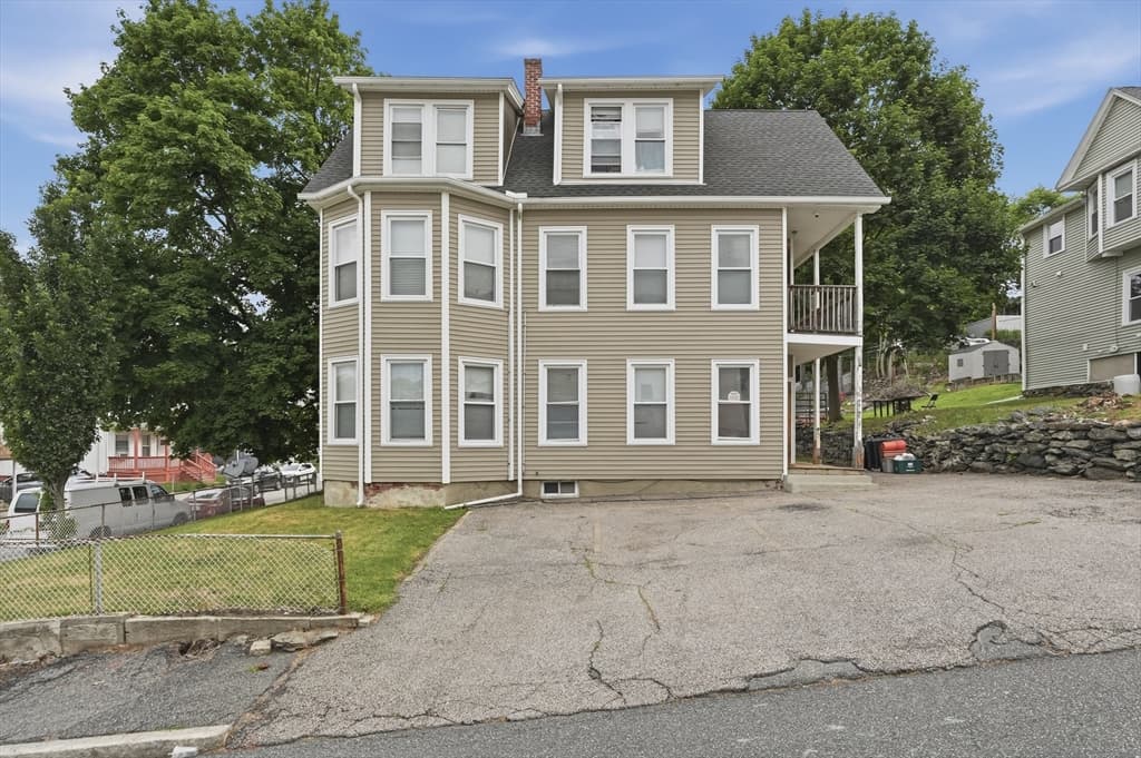 Multi-família em Worcester