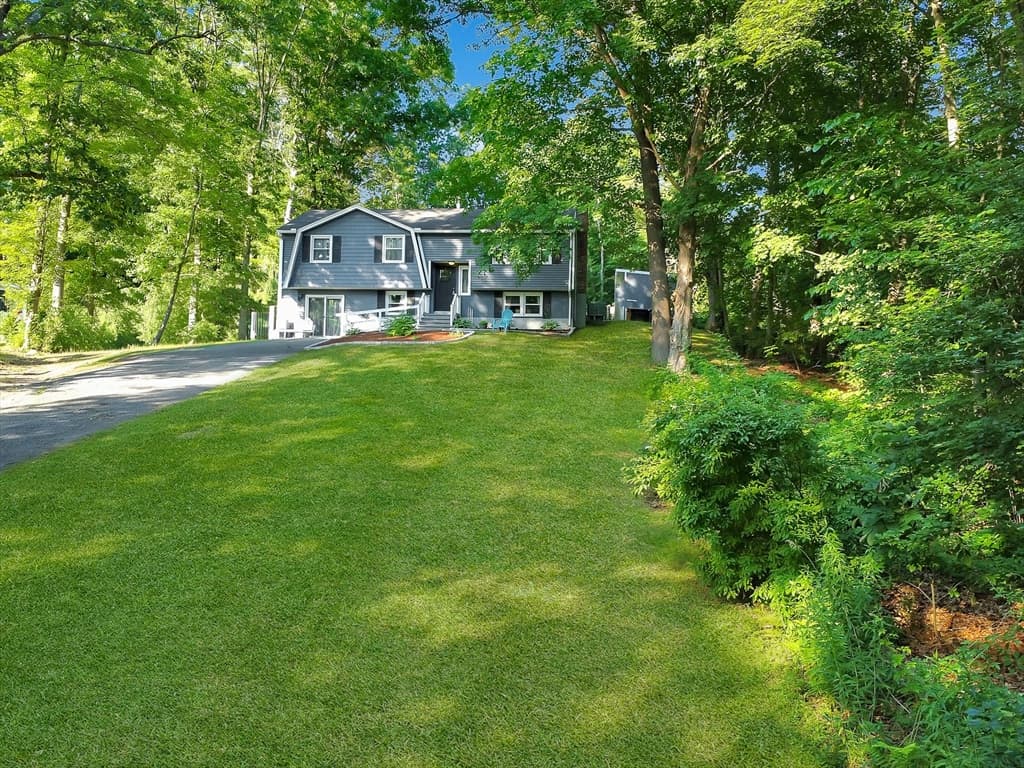 Casa em Dracut — foto 2