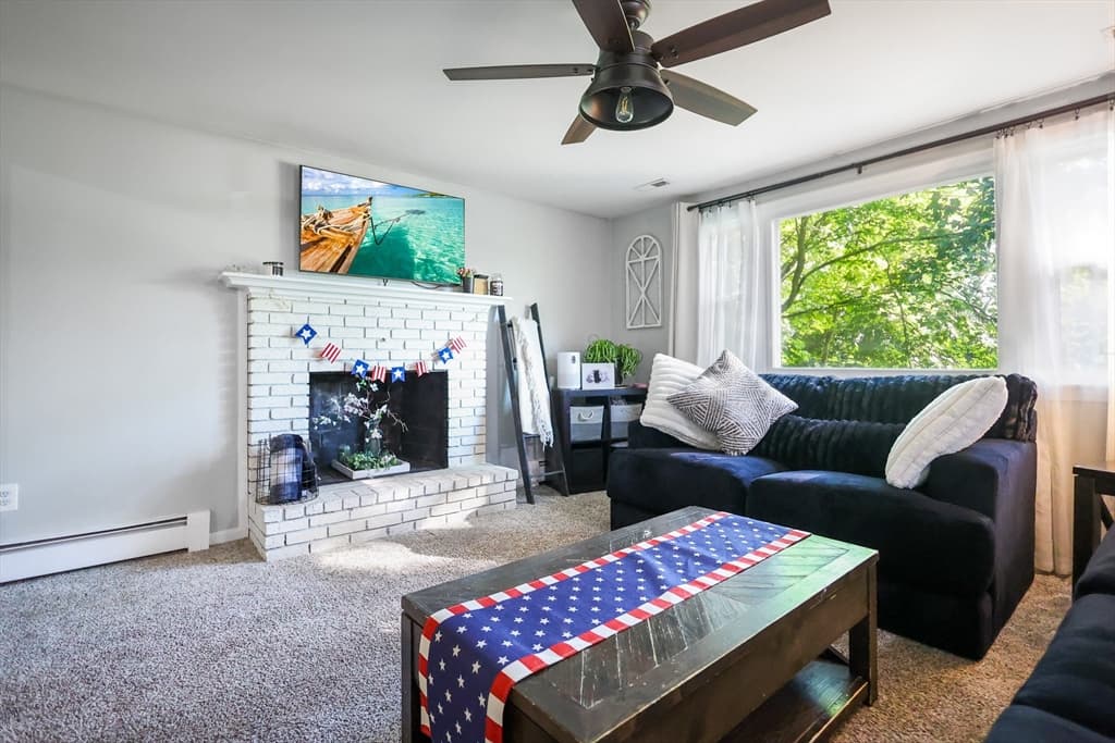 Casa em Dracut — foto 6