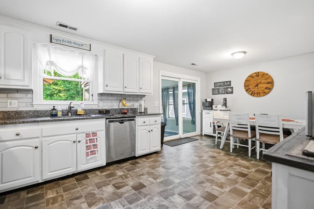 Casa em Dracut — foto 9