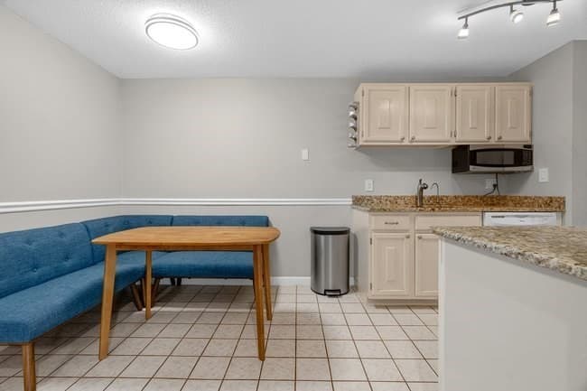 Condomínio em Natick — foto 8