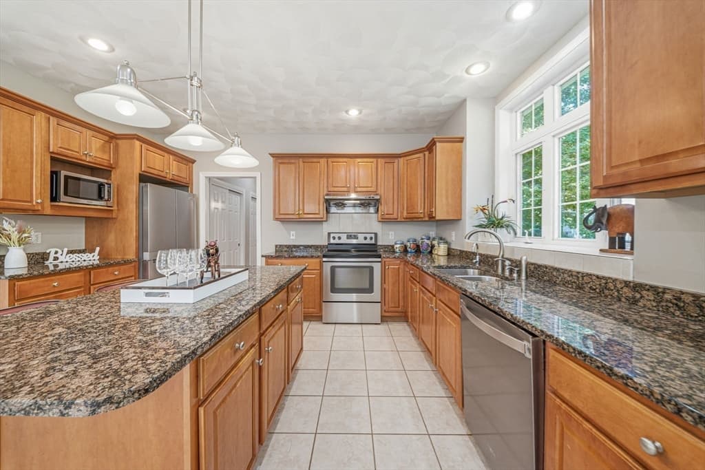 Casa em Westford — foto 5