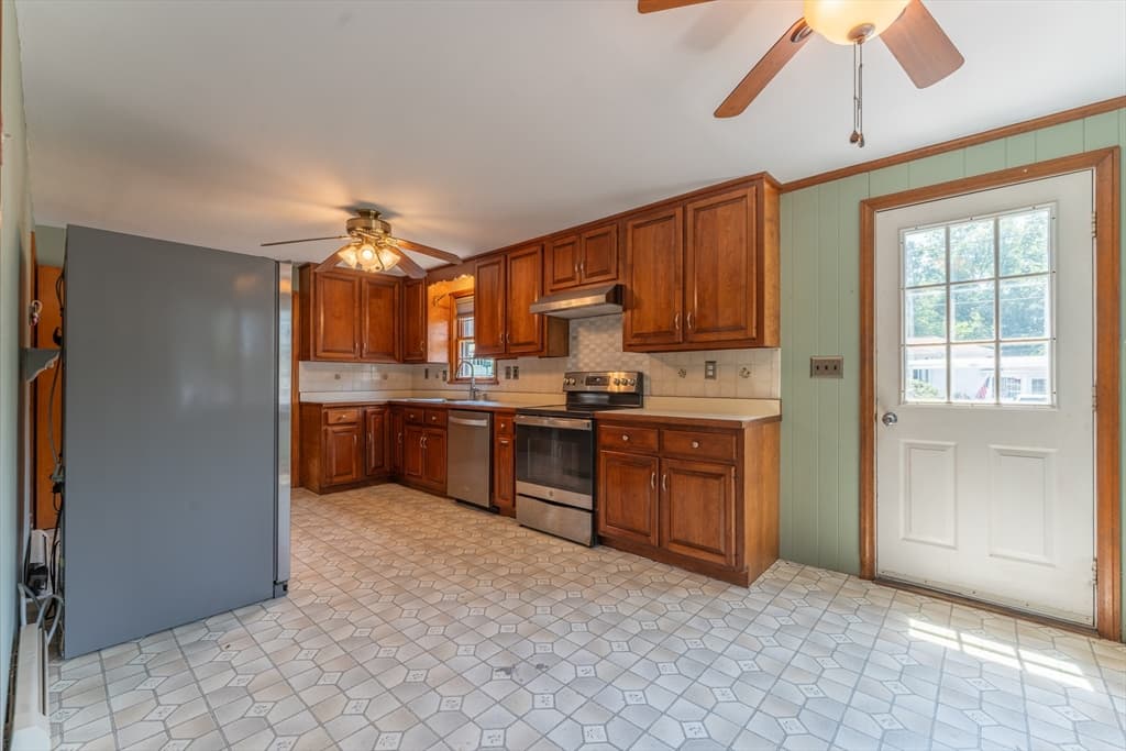 Casa em Dracut — foto 5