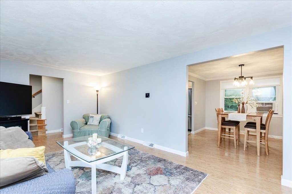 Casa em Haverhill — foto 7