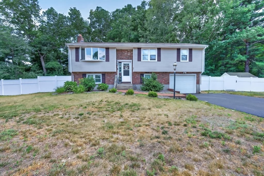 Casa em North Attleboro — foto 2