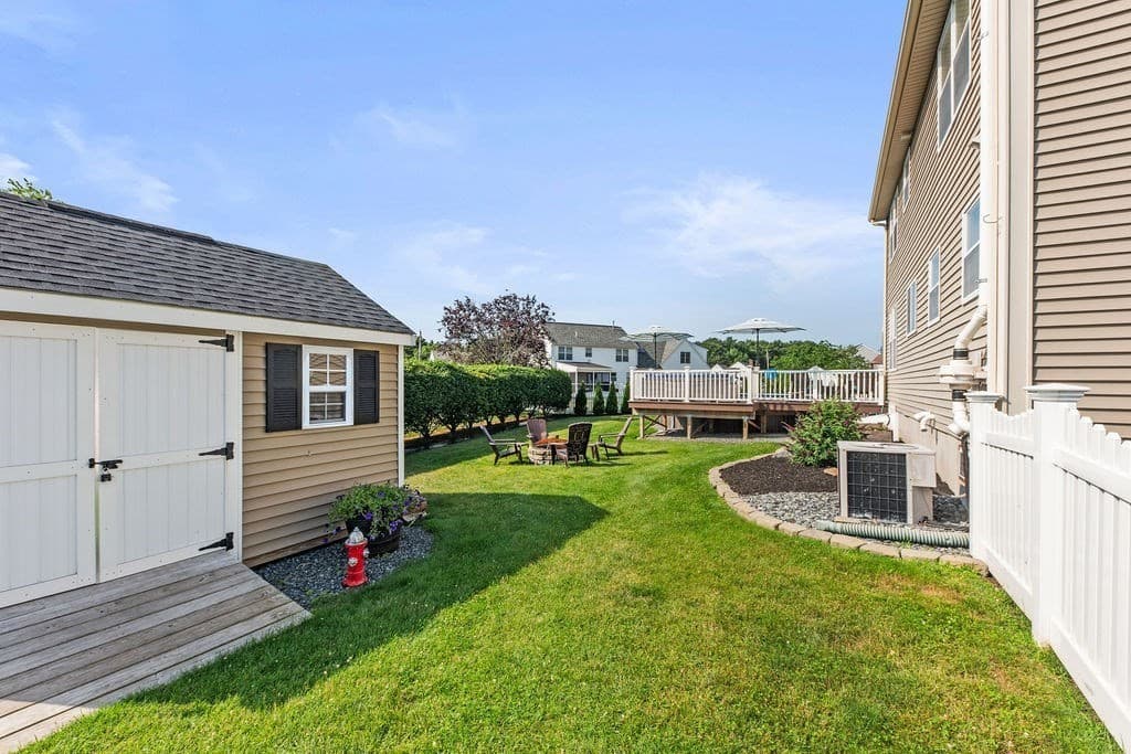 Casa em Attleboro — foto 9