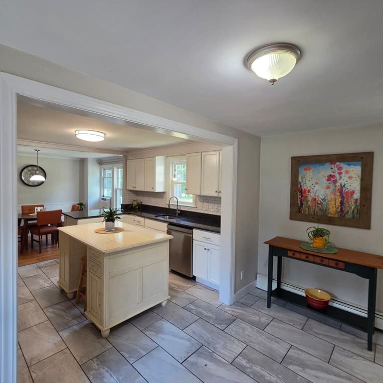 Casa em North Attleboro — foto 3