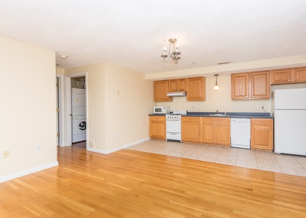 Condomínio em Waltham — foto 4