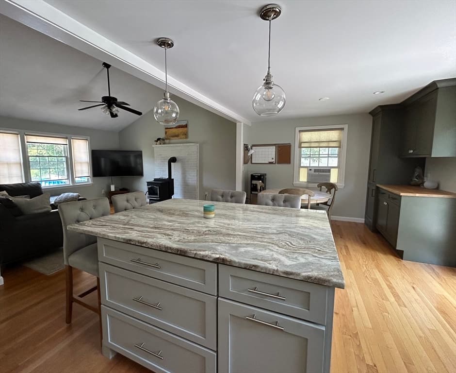 Casa em Newbury — foto 4