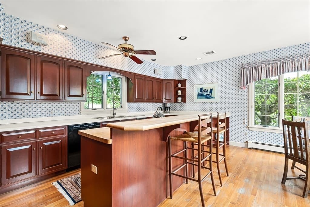 Casa em Wellesley — foto 8