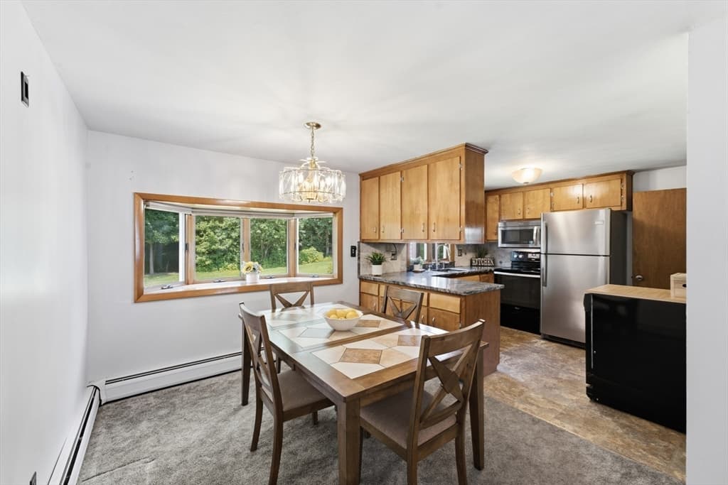 Casa em Ludlow — foto 4