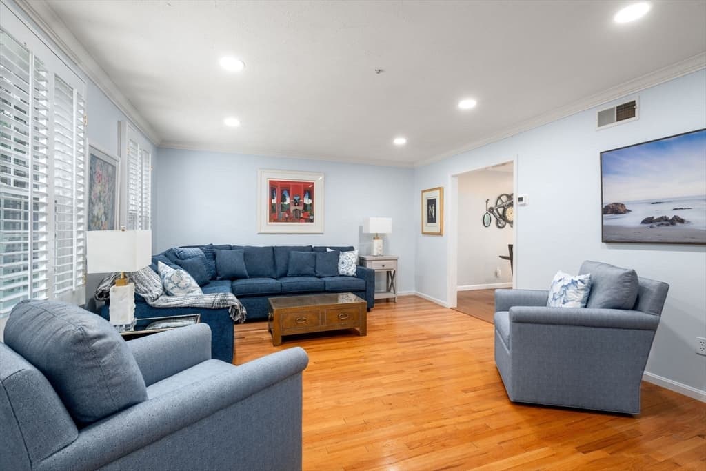 Casa em Framingham — foto 6