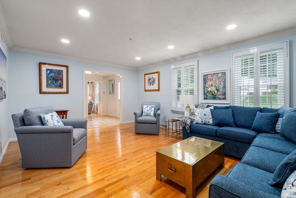 Casa em Framingham — foto 4