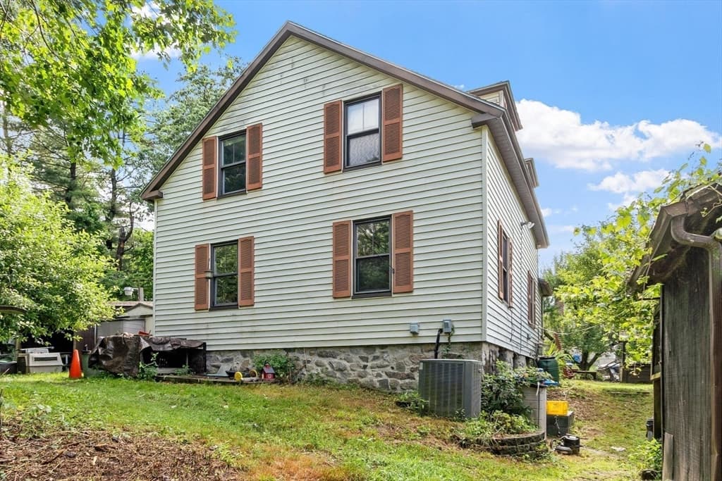 Casa em Tewksbury — foto 3