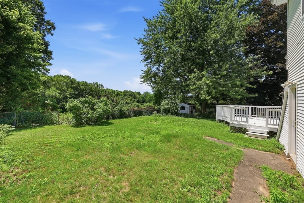 Casa em South Hadley — foto 8