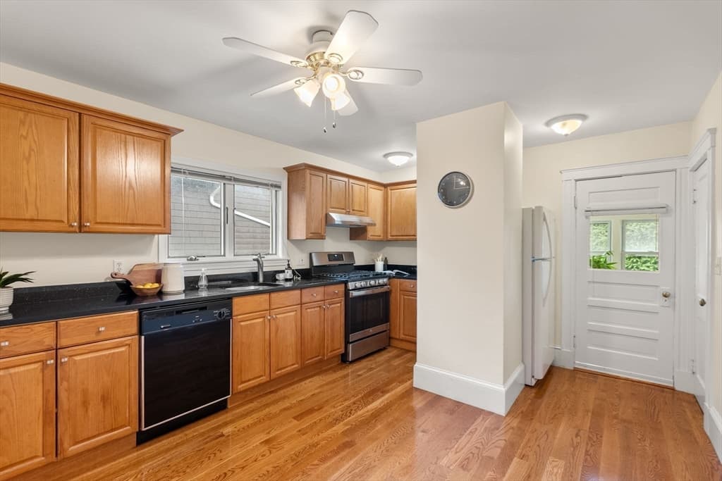 Multi-família em Somerville — foto 8