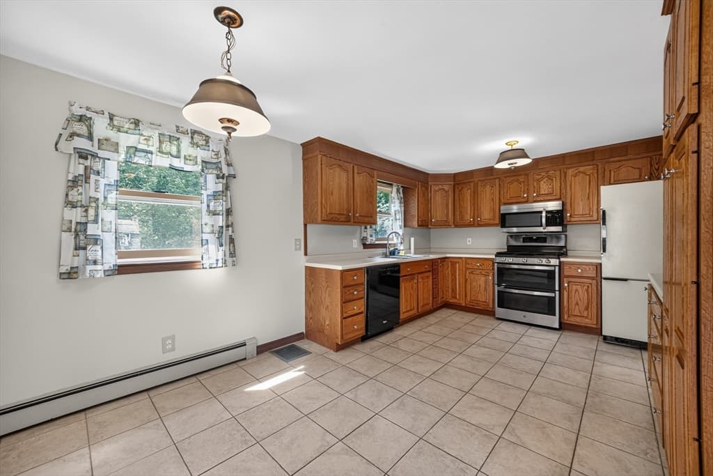 Casa em Billerica — foto 4