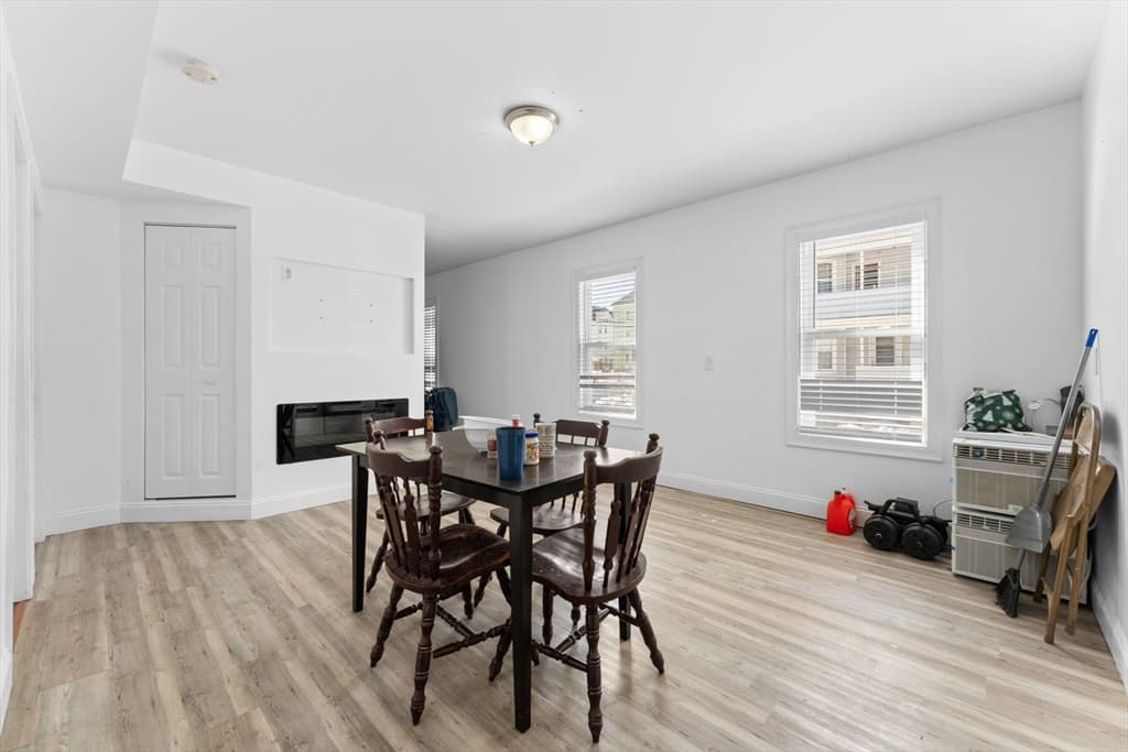 Multi-família em New Bedford — foto 7