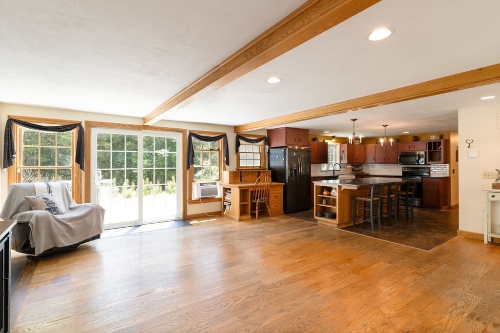 Casa em New Braintree — foto 4