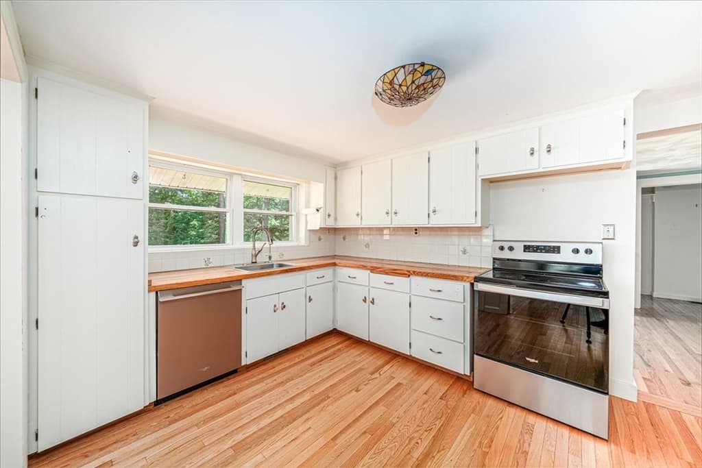 Casa em Maynard — foto 6