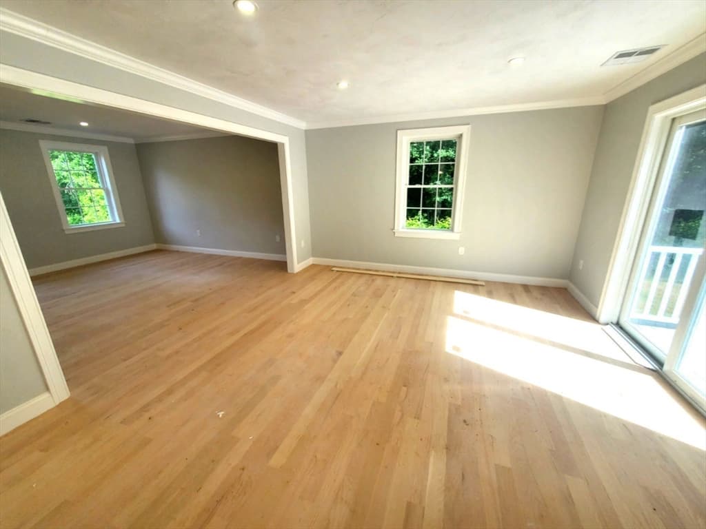 Casa em Brockton — foto 9