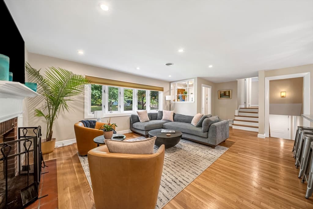 Casa em Needham — foto 6