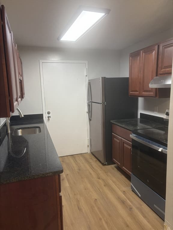 Condomínio em Natick — foto 2