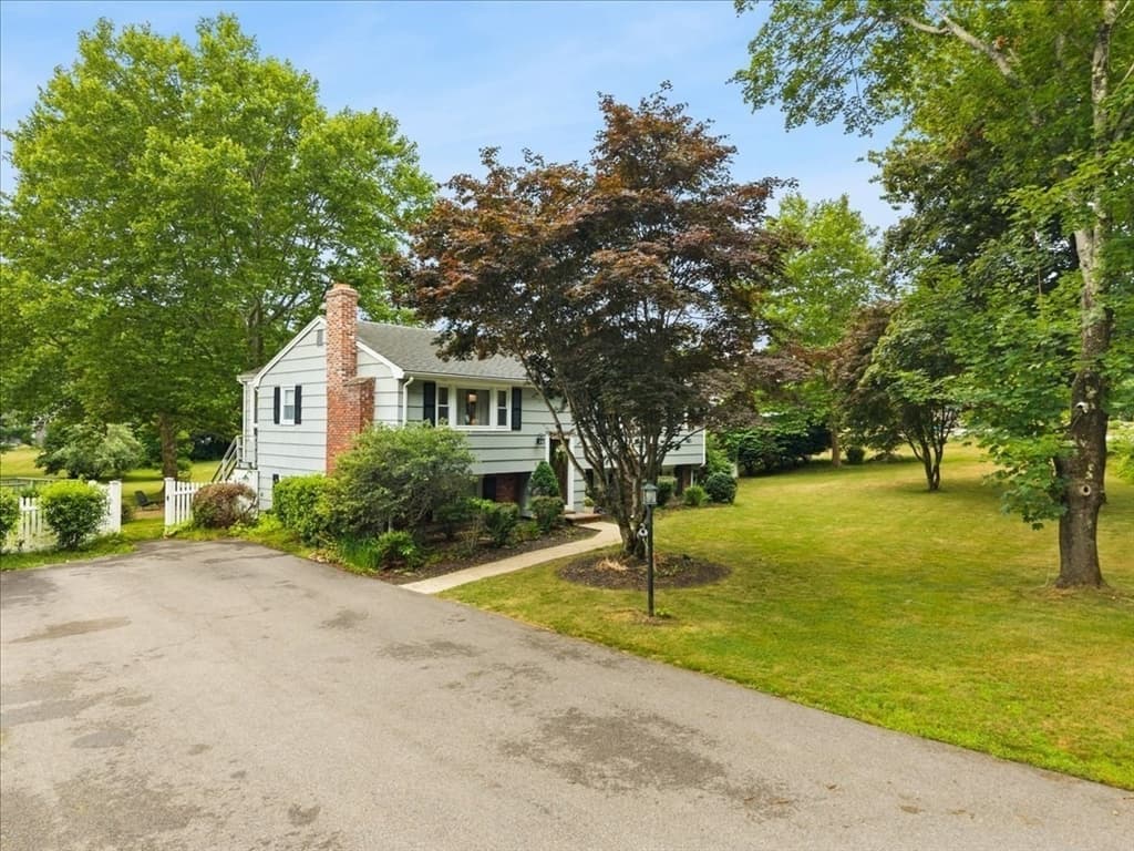 Casa em East Bridgewater — foto 3