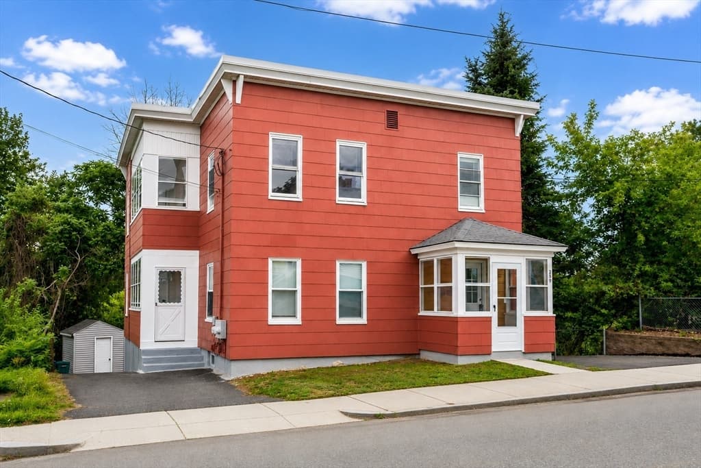 Multi-família em Fitchburg