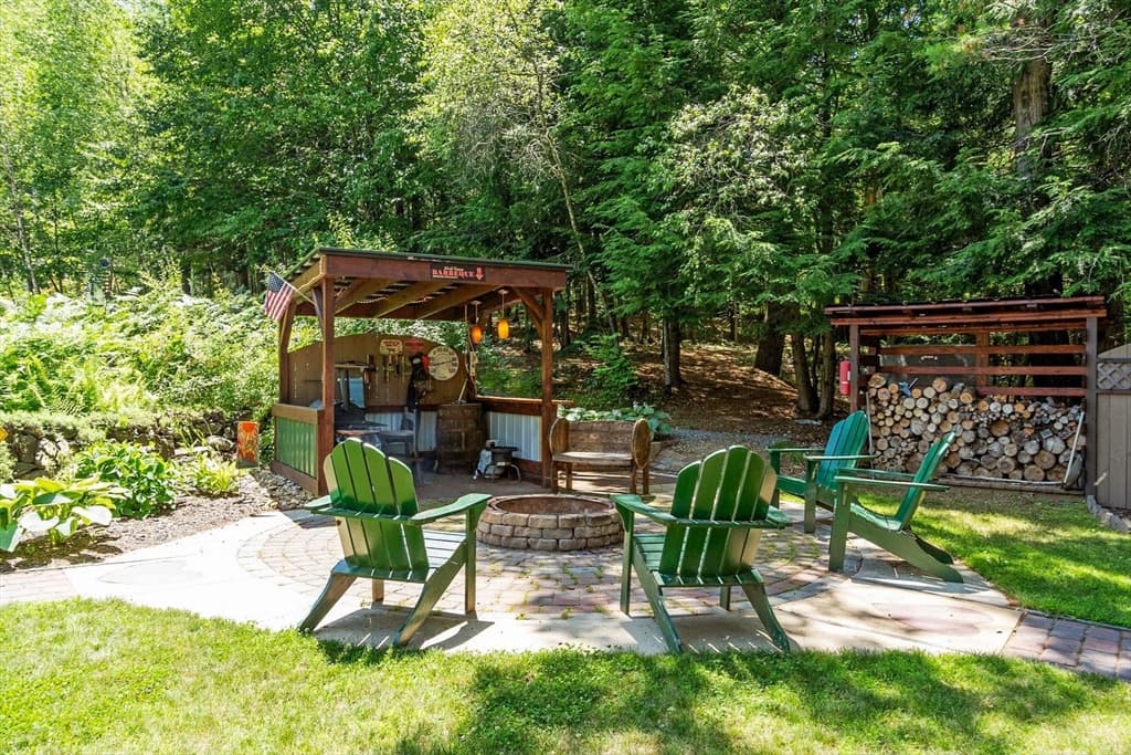 Casa em Hubbardston — foto 4