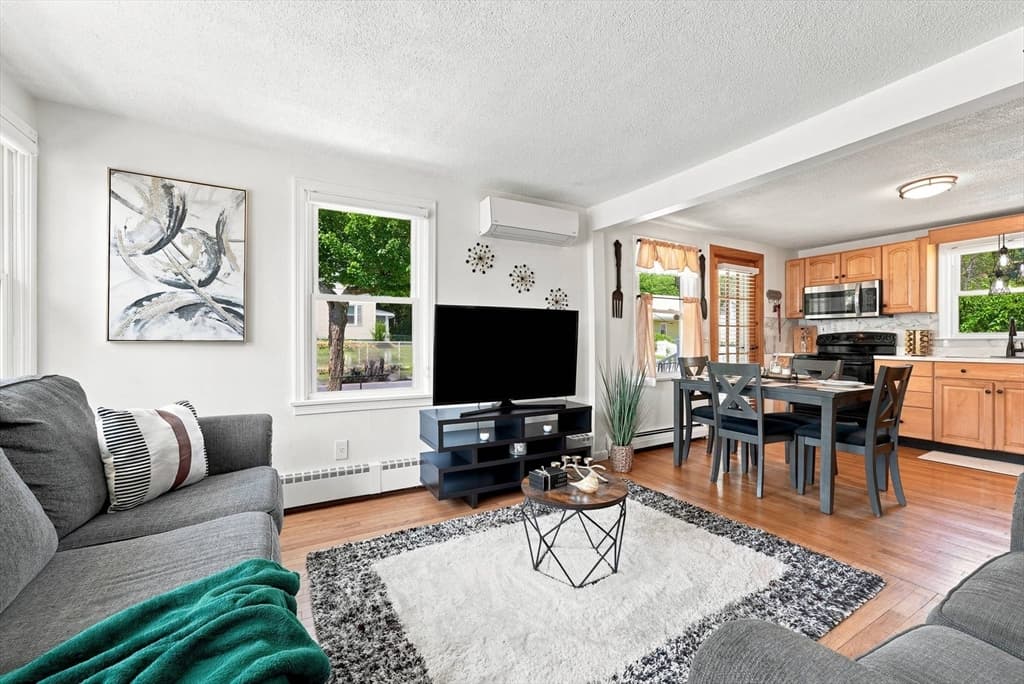 Casa em Holyoke — foto 8